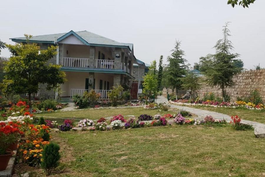 Nagri Resort ปาแลมปูร์ ภายนอก รูปภาพ