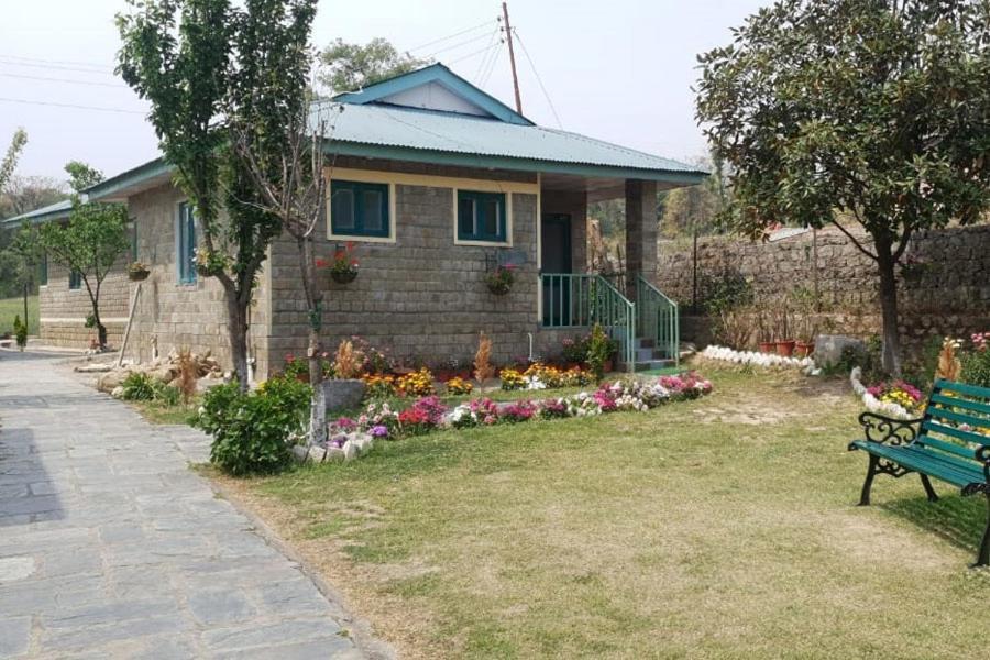 Nagri Resort ปาแลมปูร์ ภายนอก รูปภาพ